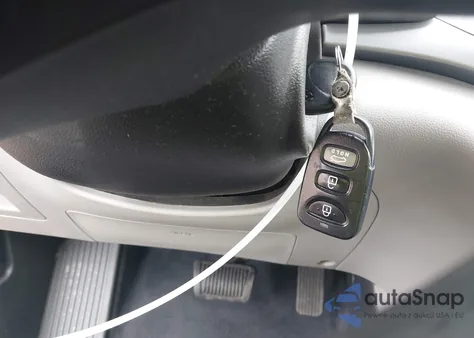 2017 Hyundai Elantra Se из США, поврежденный, VIN 5NPD74LF8HH116761